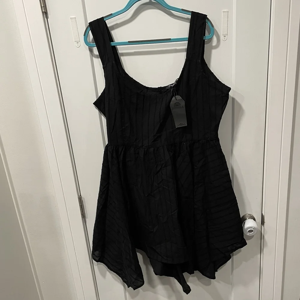 Disturbia Women's Blythe Handkerchief Hem Mini Dress US size 16 NWT - Picture 3 of 7